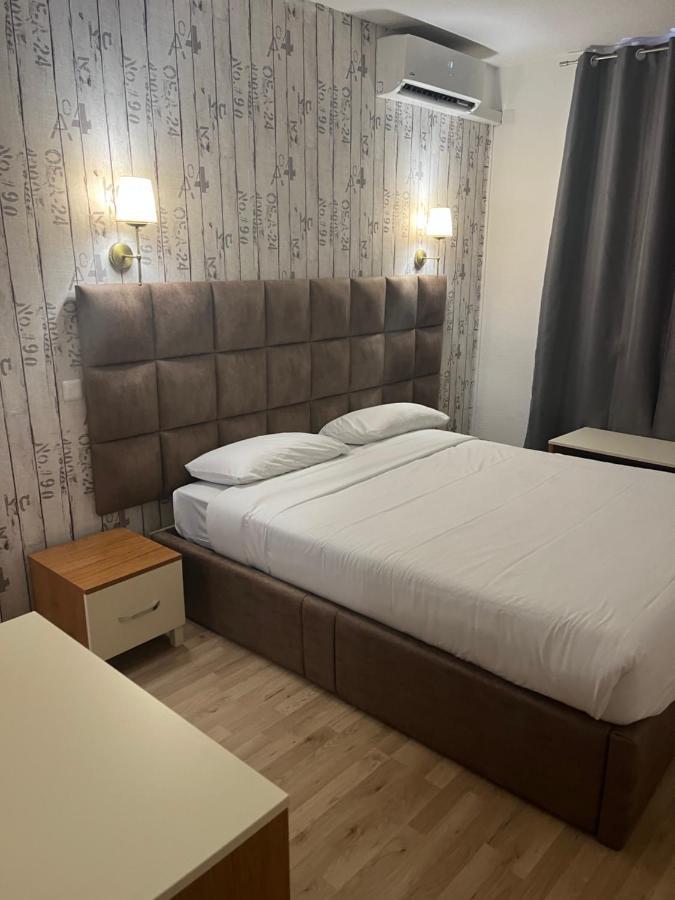 Hotel Aurelia Les Arcs-sur-Argens Zewnętrze zdjęcie